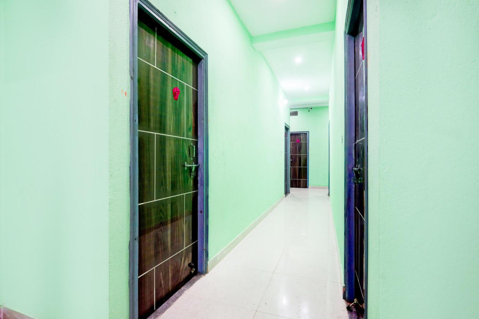 Hotel O Mochu Vatika Marriage Hall & Guest House 巴特那 外观 照片